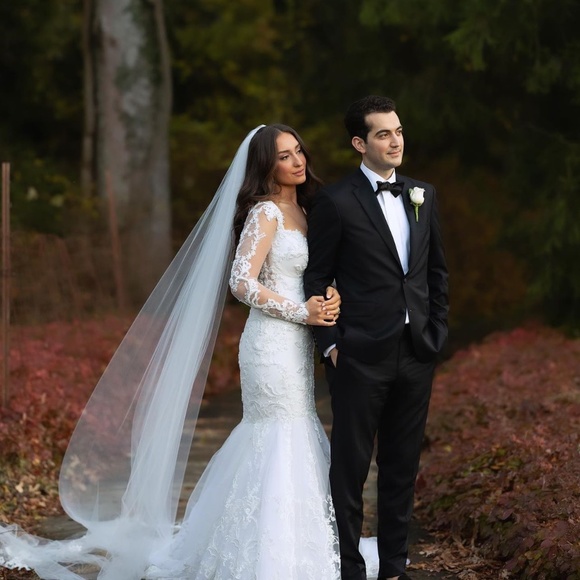 Pnina Tornai Pre-owned Mermaid Wedding dress - Picture 3 of 8